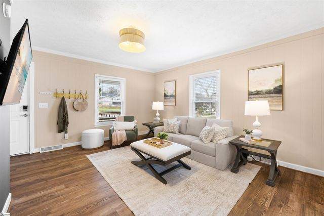 44 Dorsey Boulevard, Greenville, SC 29611