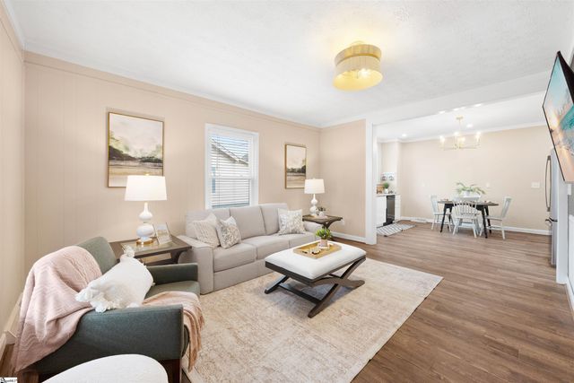 44 Dorsey Boulevard, Greenville, SC 29611