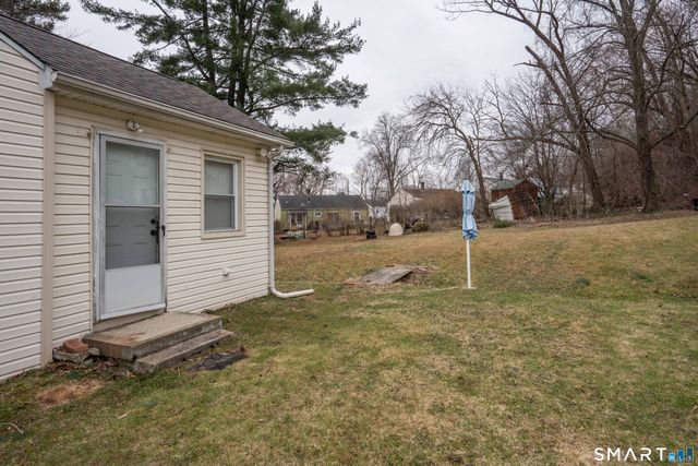 115 Mayflower Street, West Hartford, CT 06110