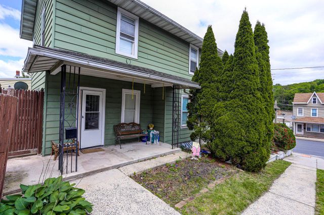 23 S CENTER AVE, Schuylkill Haven, PA 17972