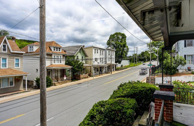 23 S CENTER AVE, Schuylkill Haven, PA 17972