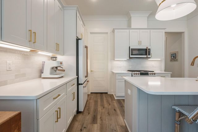401 Sweetgrass Lane, Niceville, FL 32578