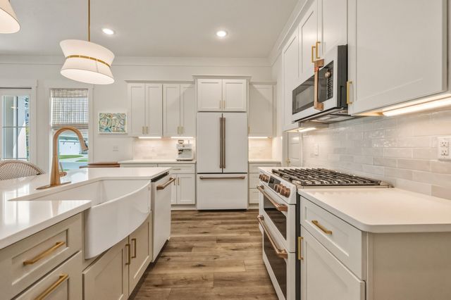 401 Sweetgrass Lane, Niceville, FL 32578