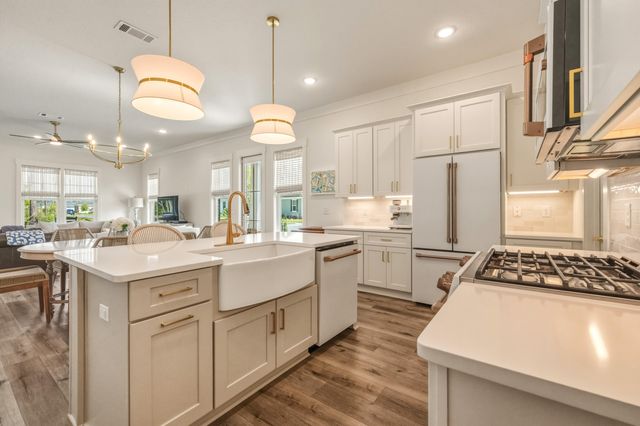401 Sweetgrass Lane, Niceville, FL 32578