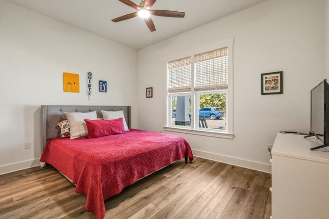 401 Sweetgrass Lane, Niceville, FL 32578