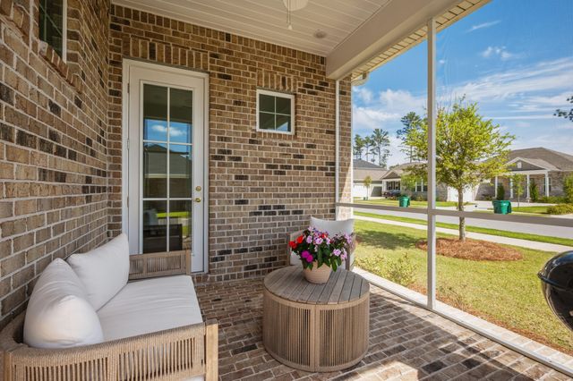 401 Sweetgrass Lane, Niceville, FL 32578