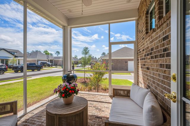 401 Sweetgrass Lane, Niceville, FL 32578