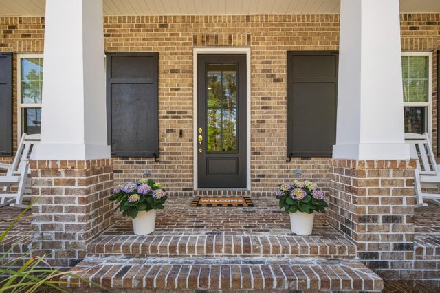 401 Sweetgrass Lane, Niceville, FL 32578
