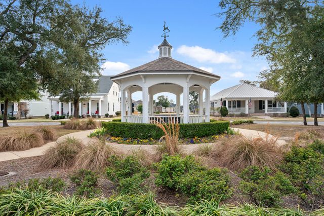 401 Sweetgrass Lane, Niceville, FL 32578