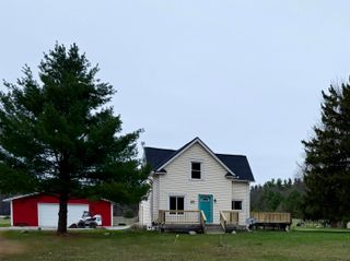 9363 E 56th Street E, Newaygo, MI 49337