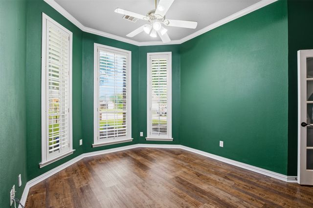 1109 Brook Arbor Drive, Mansfield, TX 76063