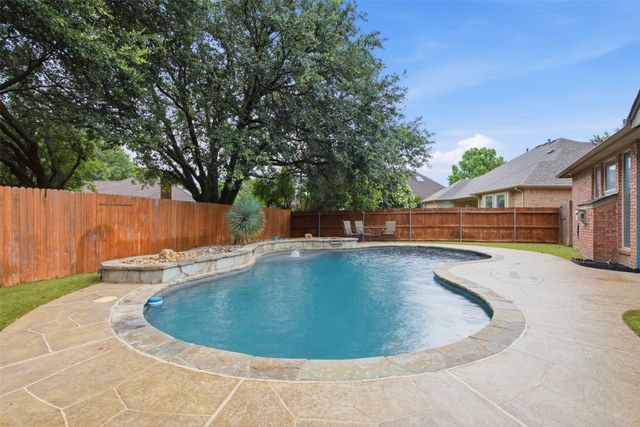 1109 Brook Arbor Drive, Mansfield, TX 76063