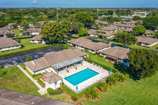 10120 Eaglewood Terrace B, Boynton Beach, FL 33436