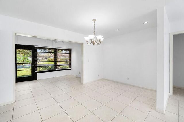10120 Eaglewood Terrace B, Boynton Beach, FL 33436