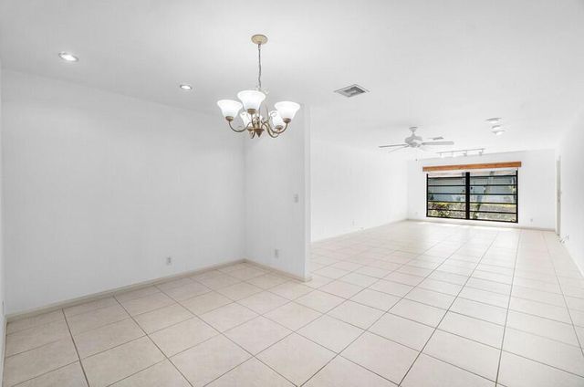 10120 Eaglewood Terrace B, Boynton Beach, FL 33436