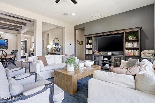 2722 E INDIAN WELLS Drive, Gilbert, AZ 85298