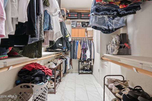 2722 E INDIAN WELLS Drive, Gilbert, AZ 85298