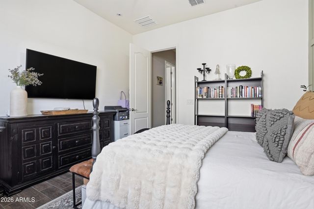 2722 E INDIAN WELLS Drive, Gilbert, AZ 85298