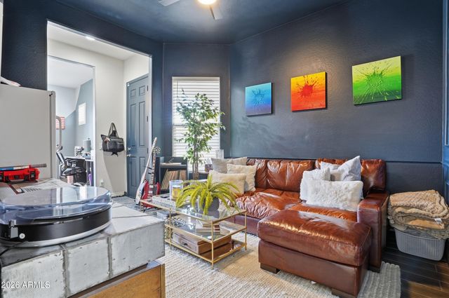 2722 E INDIAN WELLS Drive, Gilbert, AZ 85298