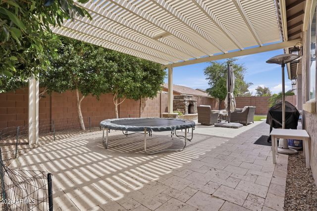 2722 E INDIAN WELLS Drive, Gilbert, AZ 85298