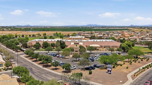 2722 E INDIAN WELLS Drive, Gilbert, AZ 85298