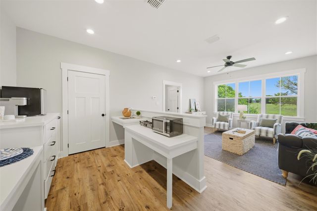 7323 River Ridge Drive, College Station, TX 77845