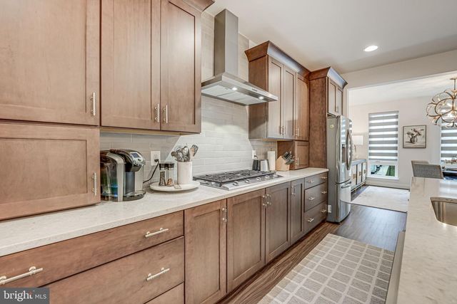 631 ANGELFISH WAY, Woodbridge, VA 22191