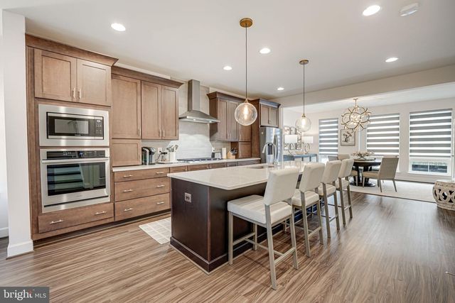 631 ANGELFISH WAY, Woodbridge, VA 22191