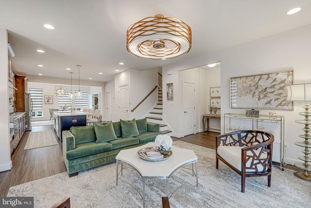 631 ANGELFISH WAY, Woodbridge, VA 22191
