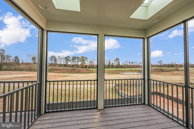 631 ANGELFISH WAY, Woodbridge, VA 22191