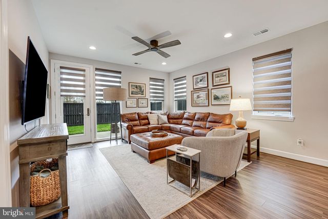 631 ANGELFISH WAY, Woodbridge, VA 22191