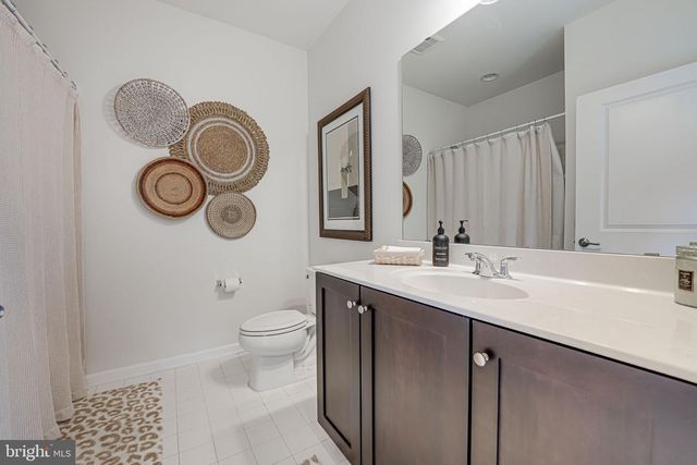 631 ANGELFISH WAY, Woodbridge, VA 22191