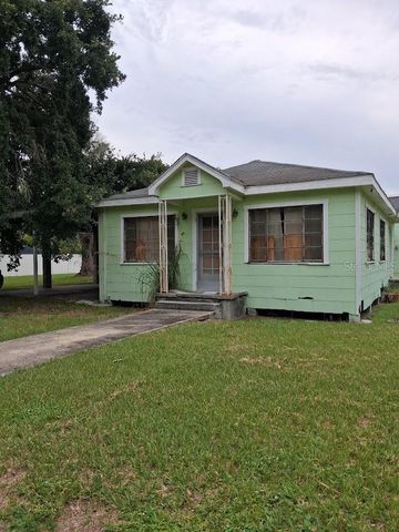 217 BANANA STREET, Tarpon Springs, FL 34689