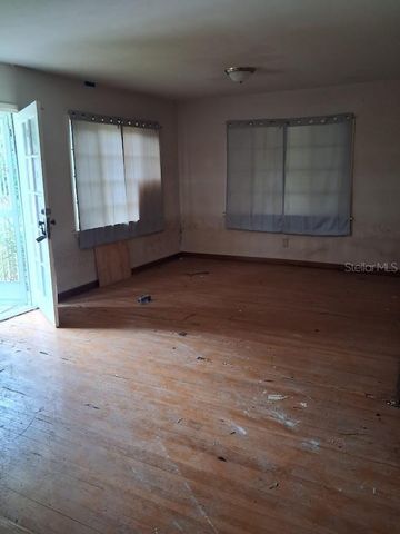 217 BANANA STREET, Tarpon Springs, FL 34689