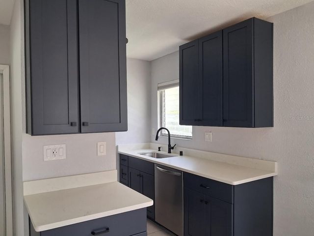 217 BANANA STREET, Tarpon Springs, FL 34689