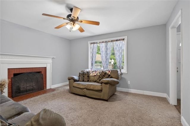 630 Sterling ST, Newport News, VA 23605