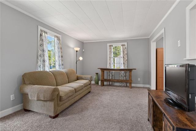 630 Sterling ST, Newport News, VA 23605