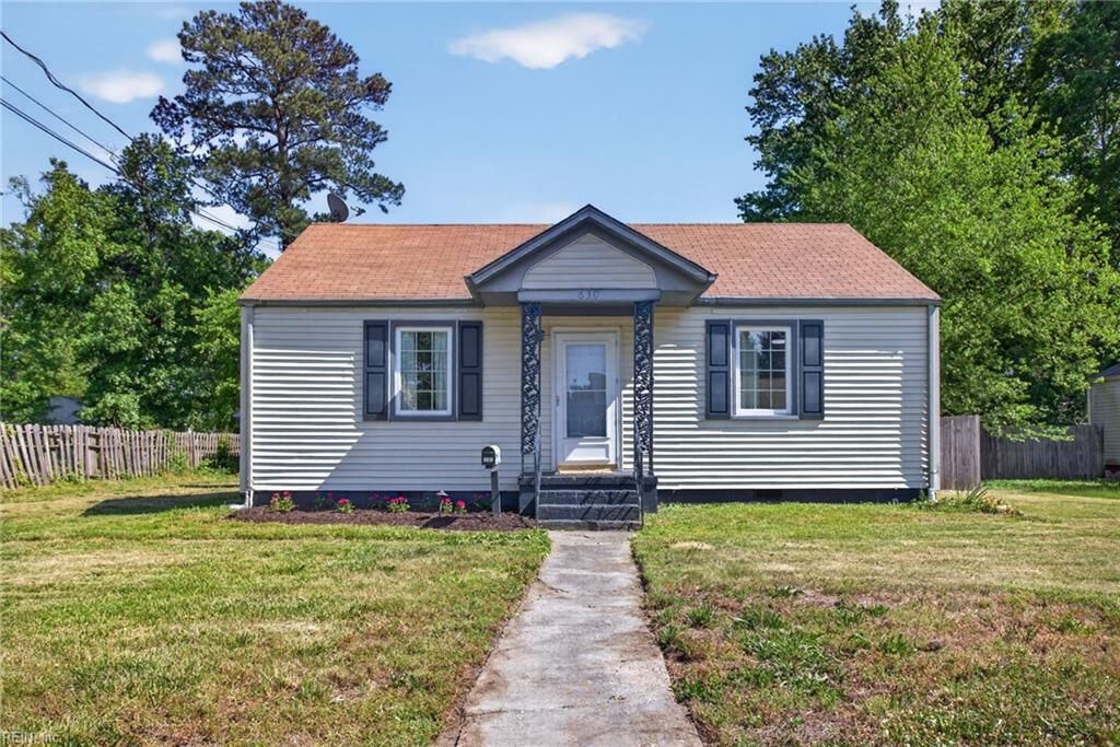 630 Sterling ST, Newport News, VA 23605