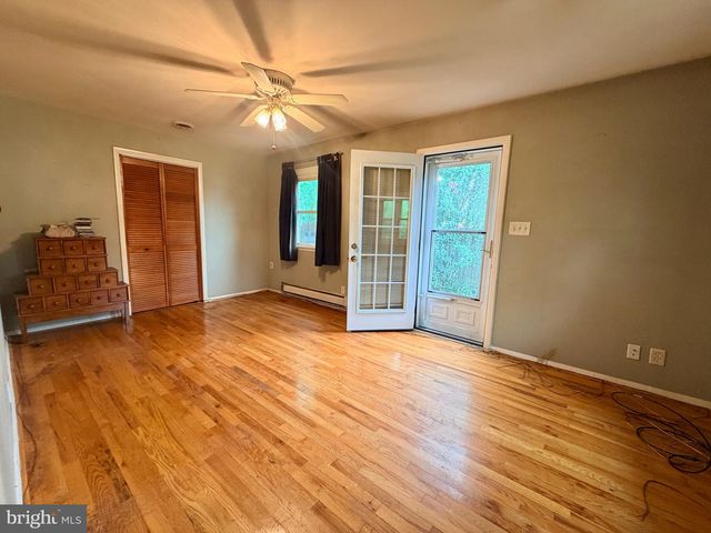 9615 LAFAYETTE AVE, Manassas, VA 20109