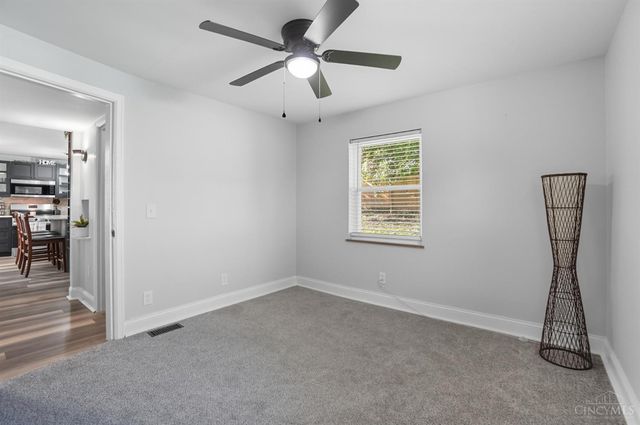 133 Glenwood Avenue, Cincinnati, OH 45217