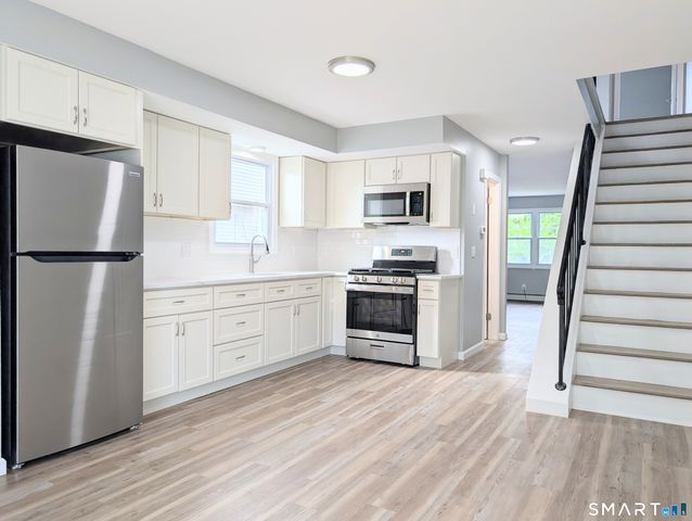 323 Columbus Avenue, Stratford, CT 06615