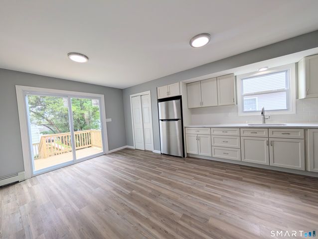323 Columbus Avenue, Stratford, CT 06615