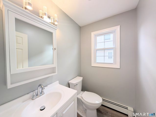 323 Columbus Avenue, Stratford, CT 06615