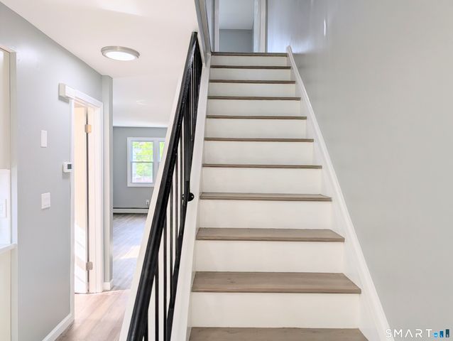 323 Columbus Avenue, Stratford, CT 06615