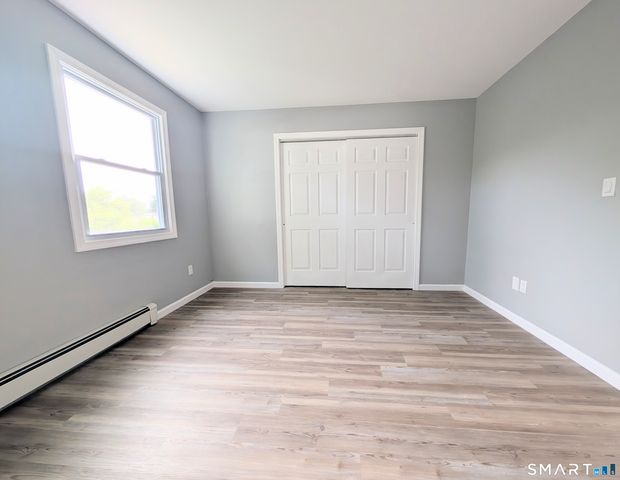 323 Columbus Avenue, Stratford, CT 06615