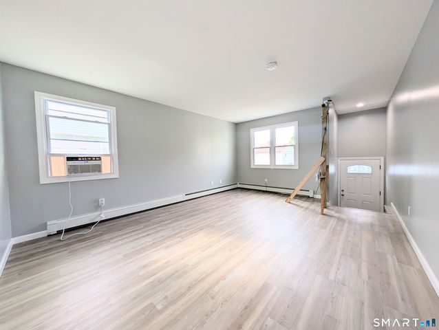 323 Columbus Avenue, Stratford, CT 06615