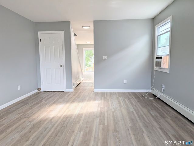 323 Columbus Avenue, Stratford, CT 06615
