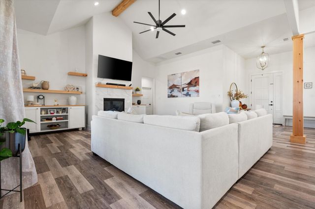 19011 County Rd 2240, Lubbock, TX 79423