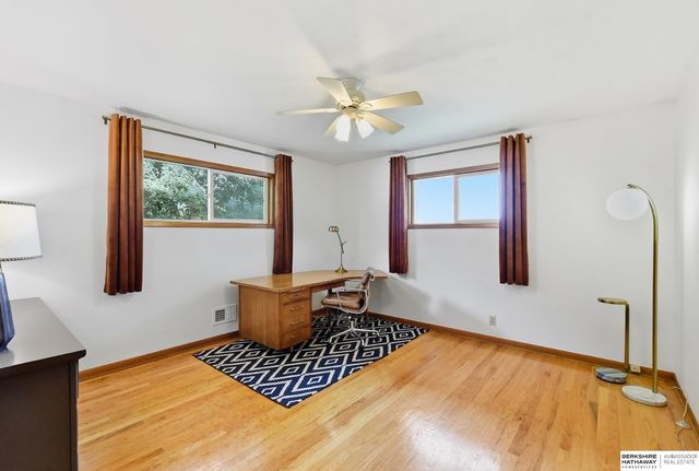 3023 N 75th Avenue, Omaha, NE 68134