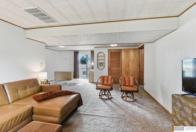 3023 N 75th Avenue, Omaha, NE 68134